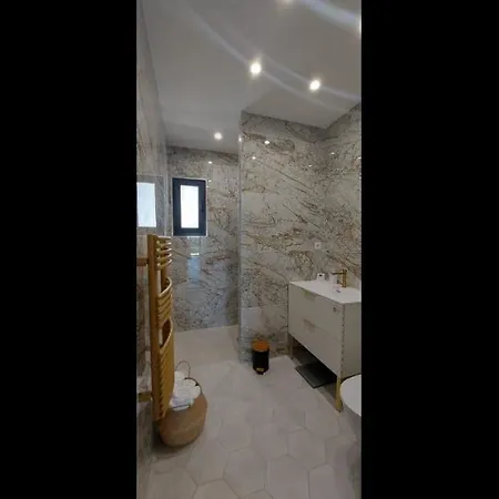 Splendide Avec Piscine, Sauna, Jacuzzi Cookini Pres D'ajaccio * Bastelicaccia